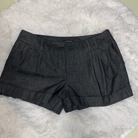 Express Pleat Front Black/ Grayish Shorts - Picture 1 of 12